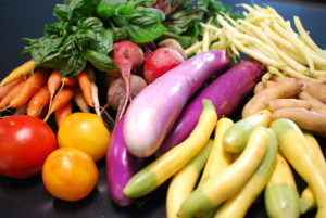 fresh vegetables | farmers market vegetables | colorful vegetables